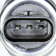 Charger l'image dans la galerie, 7.14595.02.0 Engine Oil Pressure Sensor Pierburg Canada