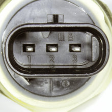 Charger l'image dans la galerie, 7.14595.05.0 Engine Oil Pressure Sensor Pierburg Canada