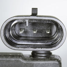 Load image into Gallery viewer, 7.18222.28.0 Manifold Absolute Pressure Sensor Pierburg Canada