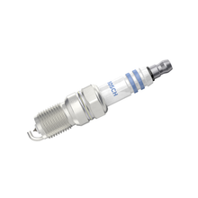 Load image into Gallery viewer, 8103 OE Fine Wire Double Platinum Spark Plug Bosch Canada