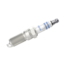 Load image into Gallery viewer, 8114 OE Fine Wire Double Platinum Spark Plug Bosch Canada