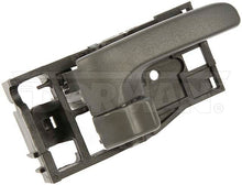 Charger l'image dans la galerie, 81225 Interior Door Handle Dorman - HELP Canada