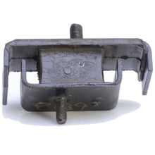 Charger l'image dans la galerie, 8139 Engine Mount Anchor Canada