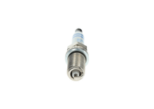 Charger l'image dans la galerie, 8147 OE Fine Wire Double Platinum Spark Plug Bosch Canada