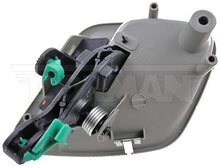 Charger l'image dans la galerie, 81652 Interior Door Handle Dorman - HELP Canada