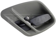 Charger l'image dans la galerie, 81652 Interior Door Handle Dorman - HELP Canada
