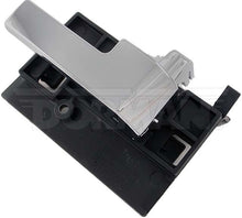 Charger l'image dans la galerie, 81672 Interior Door Handle Dorman - HELP Canada