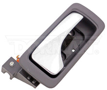 Charger l'image dans la galerie, 81755 Interior Door Handle Dorman - HELP Canada