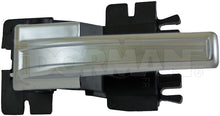 Charger l'image dans la galerie, 81786 Interior Door Handle Dorman - HELP Canada