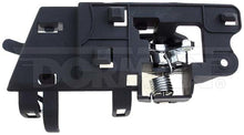 Charger l'image dans la galerie, 81833 Interior Door Handle Dorman - HELP Canada