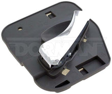 Charger l'image dans la galerie, 81858 Interior Door Handle Dorman - HELP Canada