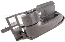 Charger l'image dans la galerie, 81886 Interior Door Handle Dorman - HELP Canada