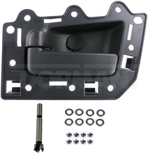 Charger l'image dans la galerie, 82127 Interior Door Handle Dorman - HELP Canada