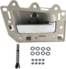 Charger l'image dans la galerie, 82165 Interior Door Handle Dorman - HELP Canada