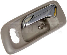Charger l'image dans la galerie, 82212 Interior Door Handle Dorman - HELP Canada