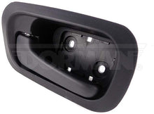 Charger l'image dans la galerie, 82218 Interior Door Handle Dorman - HELP Canada