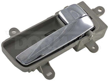 Charger l'image dans la galerie, 82341 Interior Door Handle Dorman - HELP Canada