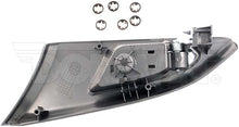 Charger l'image dans la galerie, 82522 Interior Door Handle Dorman - HELP Canada