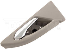 Charger l'image dans la galerie, 82533 Interior Door Handle Dorman - HELP Canada