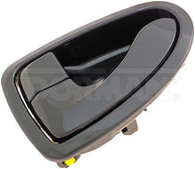 Charger l'image dans la galerie, 83444 Interior Door Handle Dorman - HELP Canada