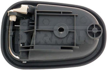 Charger l'image dans la galerie, 83547 Interior Door Handle Dorman - HELP Canada