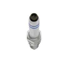 Load image into Gallery viewer, 8519 EVO Spark Plug Bosch Canada