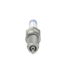 Load image into Gallery viewer, 8519 EVO Spark Plug Bosch Canada