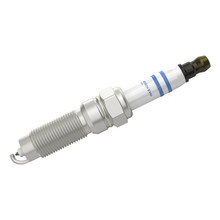 Load image into Gallery viewer, 8524 EVO Spark Plug Bosch Canada