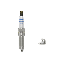 Load image into Gallery viewer, 8524 EVO Spark Plug Bosch Canada