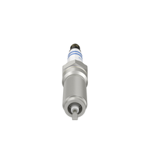Load image into Gallery viewer, 8525 EVO Spark Plug Bosch Canada