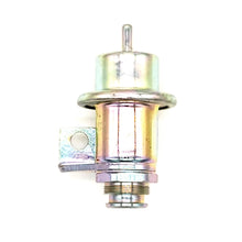 Charger l'image dans la galerie, 2FPR0001 Fuel Pressure Regulator Perfect Stop Sensor Canada