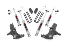 Charger l'image dans la galerie, 231N2 4 Inch Lift Kit - Chevy/GMC 1500 Truck/SUV 2WD (1988-1999) Rough Country Canada