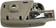 Charger l'image dans la galerie, 88671 Interior Door Handle Dorman - HELP Canada