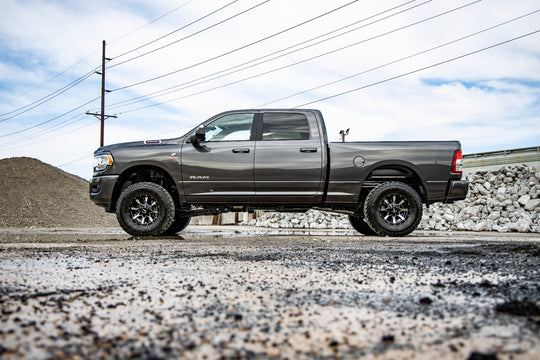 37735 2.5 Inch Leveling Kit - RR Coil - N3 - Ram 2500 4WD (2014-2023) Rough Country Canada