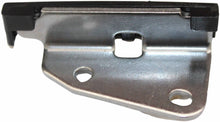 Load image into Gallery viewer, 9-6110 Engine Oil Pump Chain Guide Cloyes Canada