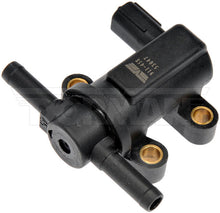 Charger l'image dans la galerie, 911-458 Vapor Canister Purge Valve Dorman - OE Solutions Canada