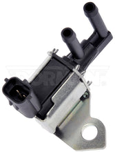 Charger l'image dans la galerie, 911-647 Vapor Canister Purge Valve Dorman - OE Solutions Canada