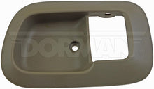 Charger l'image dans la galerie, 91299 Interior Door Handle Bezel Dorman - HELP Canada
