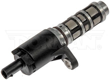 Charger l'image dans la galerie, 916-556 Engine Variable Valve Timing (VVT) Solenoid Dorman - OE Solutions Canada
