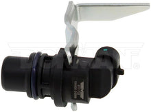 Charger l'image dans la galerie, 917-732 Engine Camshaft Position Sensor Dorman - OE Solutions Canada