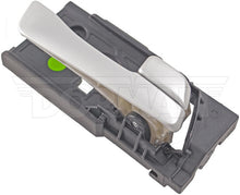 Charger l'image dans la galerie, 92188 Interior Door Handle Dorman - HELP Canada