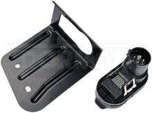 Load image into Gallery viewer, 924-611 Trailer Tow Harness Connector Dorman - OE Solutions Canada