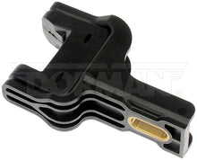 Charger l'image dans la galerie, 927-290 Radiator Mount Dorman - OE Solutions Canada