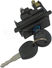 Load image into Gallery viewer, 94449 Liftgate Latch Handle Dorman - HELP Canada