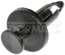 Charger l'image dans la galerie, 700-579 Bumper Cover Retainer Dorman - Autograde Canada