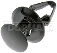 Charger l'image dans la galerie, 961-362 Grille Retainer Dorman - Autograde Canada