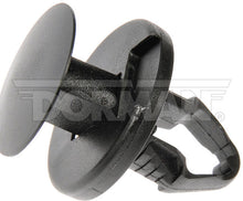 Load image into Gallery viewer, 963-209 General Use Retainer Dorman - Autograde Canada