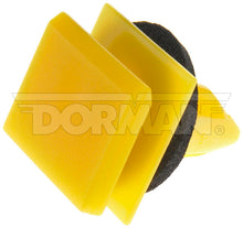 Load image into Gallery viewer, 700-058 Rocker Panel Molding Retainer Dorman - Autograde Canada