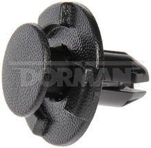 Charger l'image dans la galerie, 963-545 Grille Retainer Dorman - Autograde Canada