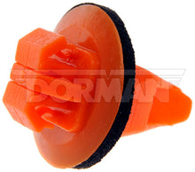 Load image into Gallery viewer, 963-561 Fender Molding Retainer Dorman - Autograde Canada